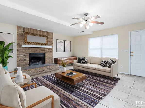 2024 N Ball Ave, Fayetteville, AR 72703