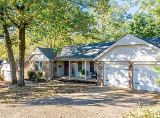 2904 Charter Oak Dr, Little Rock, AR 72227