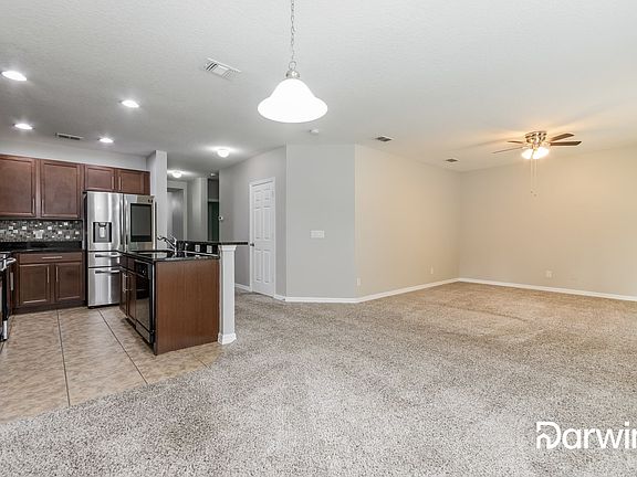 5th image of 7217 Wakeview Dr