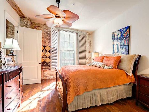 4th image of 711 Tchoupitoulas St APT 207