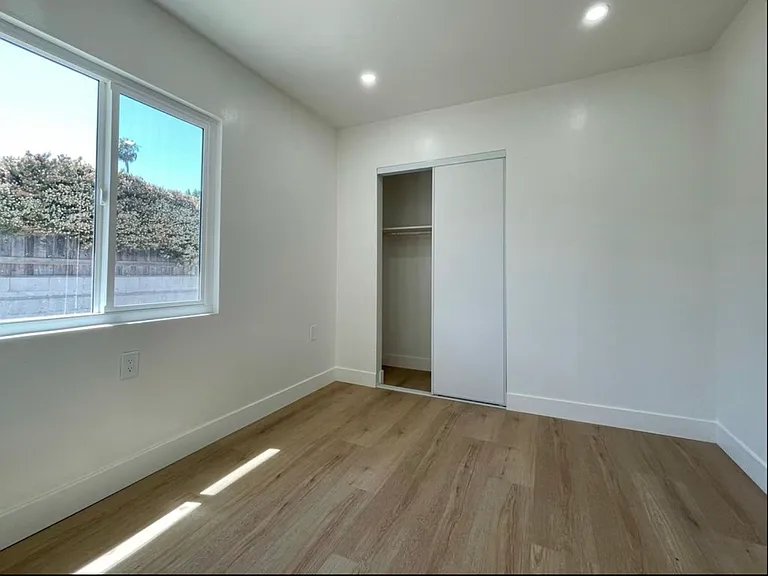 3155 Atwater Ave — Photo 9