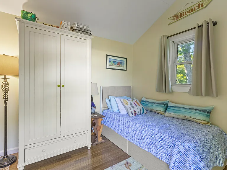 21 Duvall Dr — Photo 12