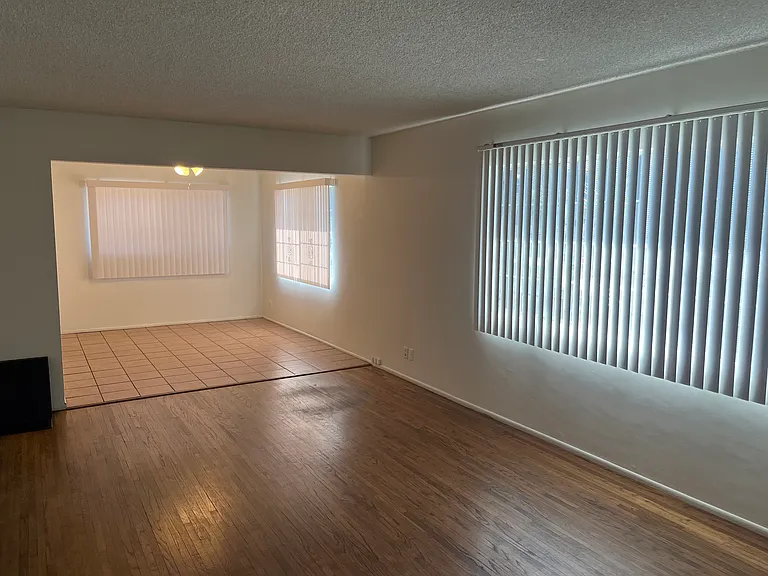 1959 Cedar Ave #1 — Photo 18