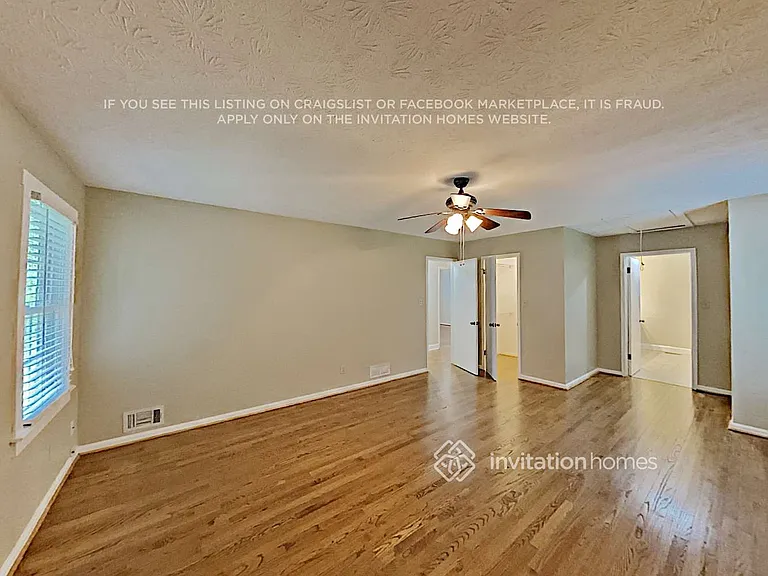 4010 Derby Dr — Photo 12