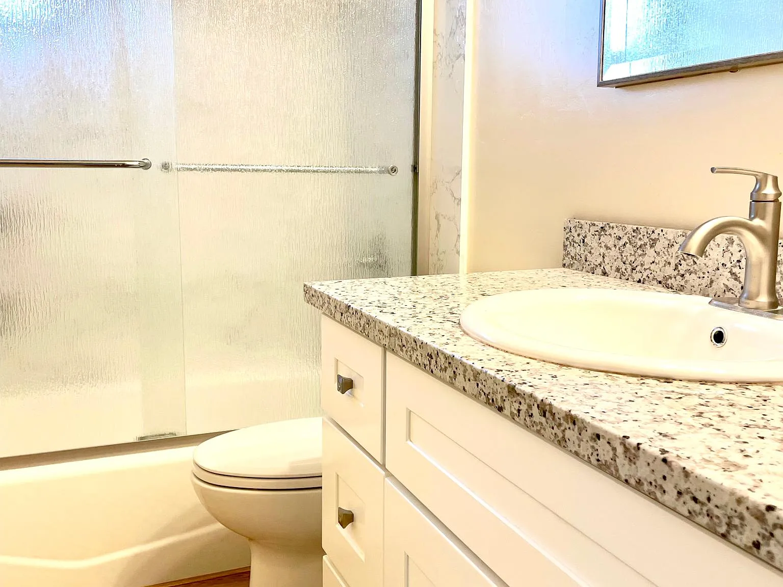 3 bed, 1500 sqft, $4,150 — Photo 3