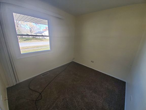 4th image of 2850 226th Pl