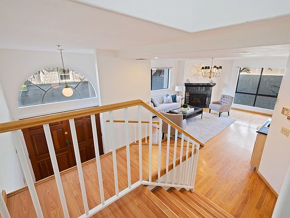 4th image of 416 N Isabel St APT D