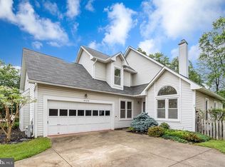 14215 Greenview Dr, Laurel, MD 20708