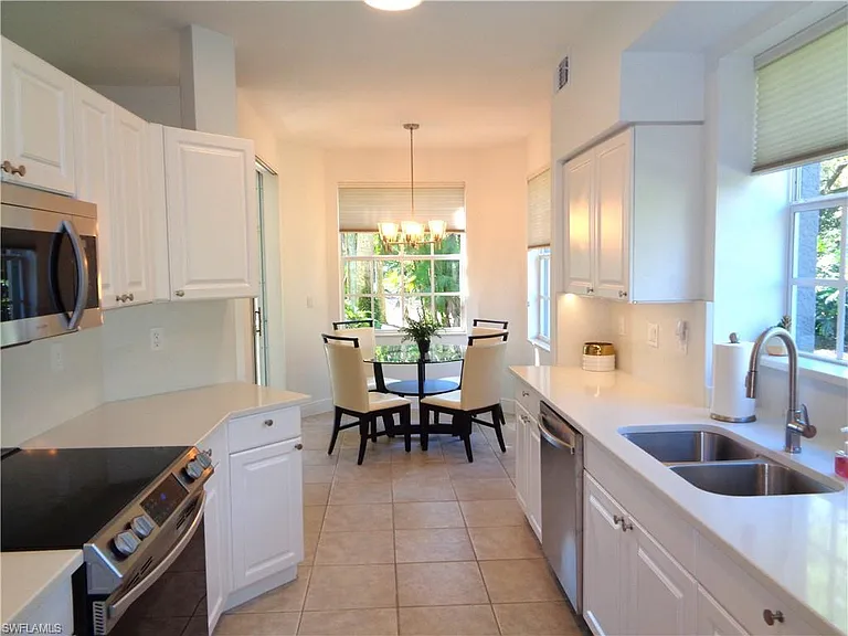 515 Laguna Royale Blvd #102 — Photo 13