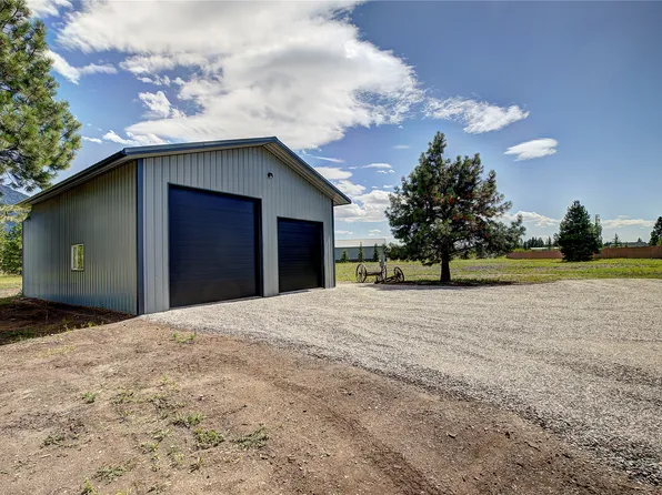 20 Kimberly Ln, Columbia Falls, MT 59912