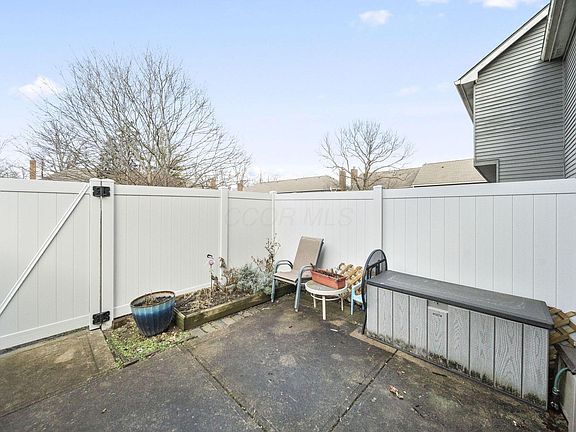 5th image of 2744 Saltergate Dr