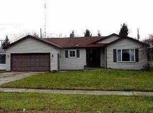 3415 Curtice Rd, Northwood, OH 43619