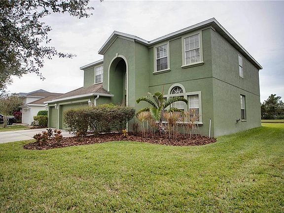 2nd image of 9019 Pinebreeze Dr