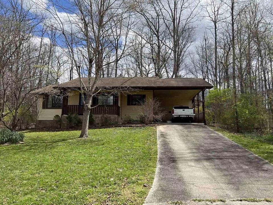 1st image of 156 Lakeshire Dr