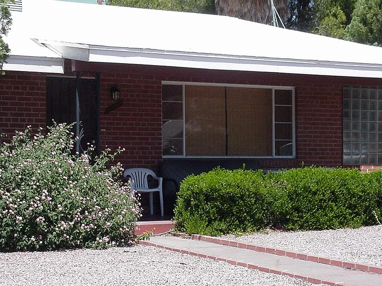 1505 E Edison St — Photo 1