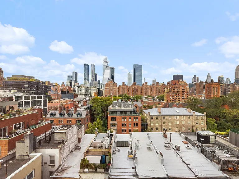455 W 19th St #PHB — Photo 24