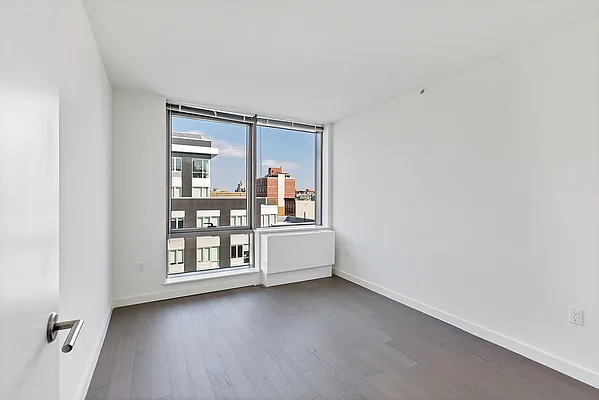 Rented by CORE | media 17