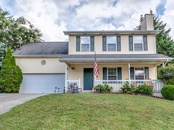 2nd image of 5930 Wilkesboro Ln