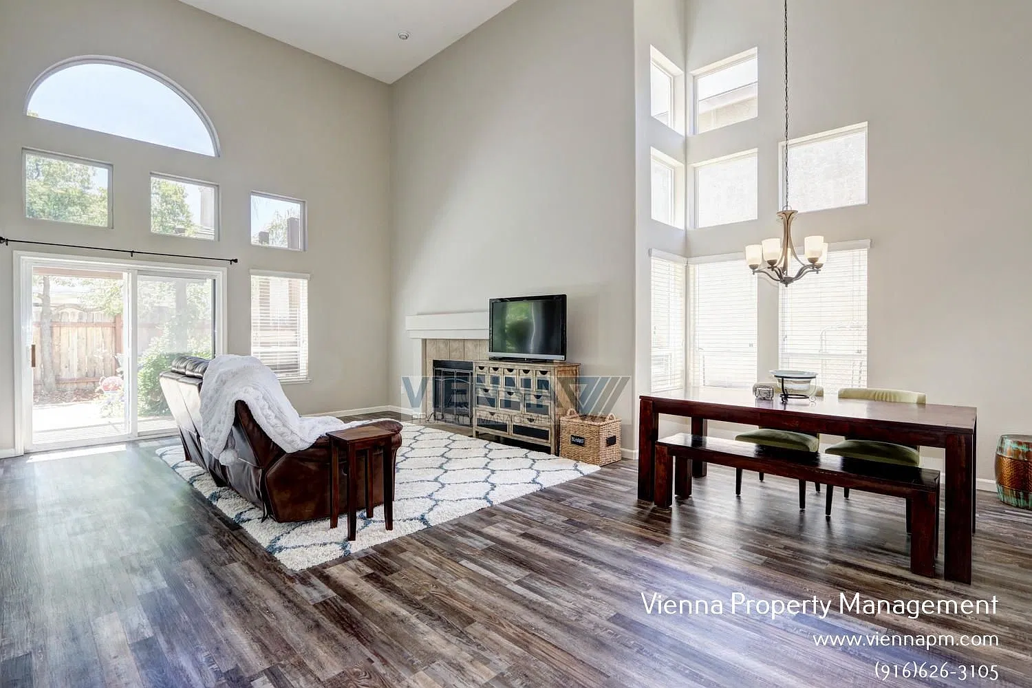 3 bed, 2.5 bath, 1645 sqft, $2,665 — Photo 4