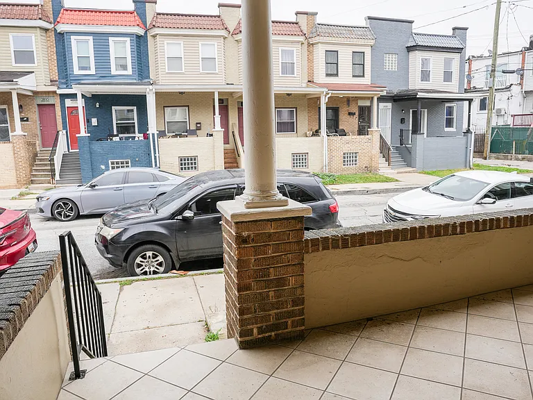 2813 W Mulberry St — Photo 11