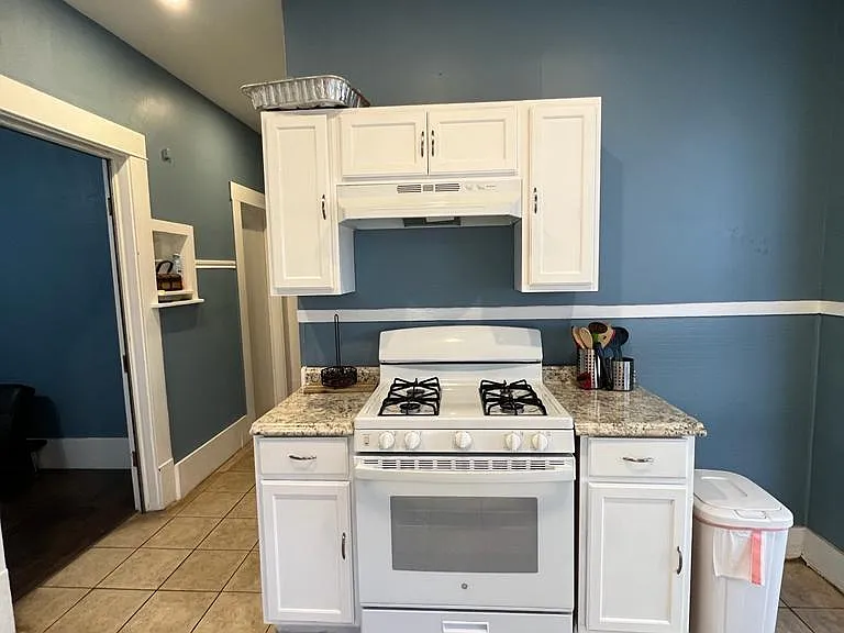 1123 S Hackberry St — Photo 19
