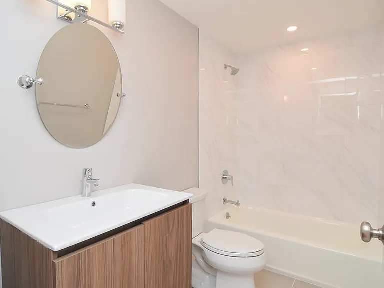 37-49 Arcadia Ave #45 — Photo 22