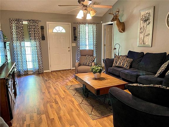 2nd image of 357 Lee Road 2041