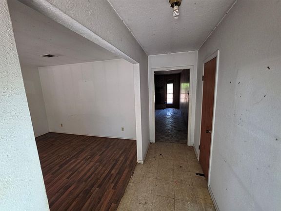 2nd image of 274 County Road 3375