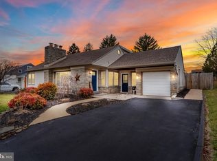 118 Fairview Ave, Dover, PA 17315
