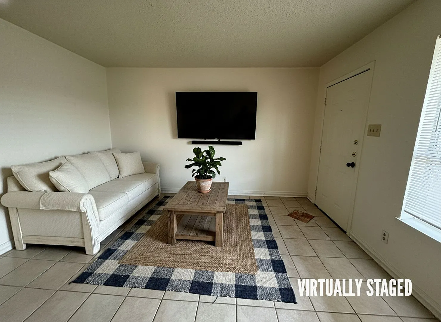 3109 Atkinson Ave — Photo 4