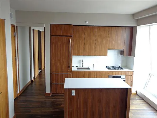 Rented by BARNES New York | media 10