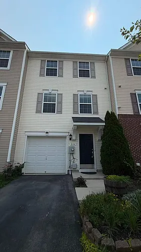 244 Rumbling Rock Rd Photo 1