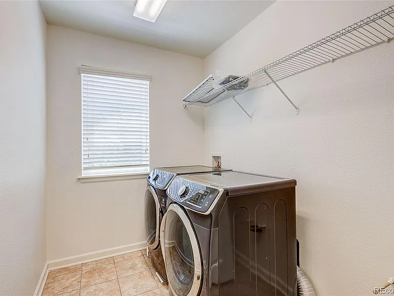 12645 Fisher St — Photo 17