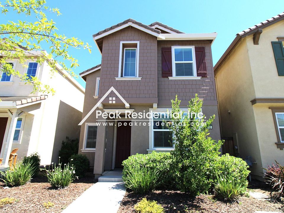 1st image of 2532 John Glenn Way