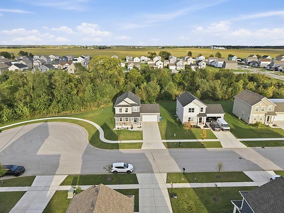 4th image of 17811 Creek View Ct