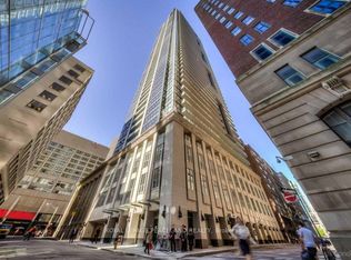 70 Temperance St #809, Toronto, ON M5H 0B1