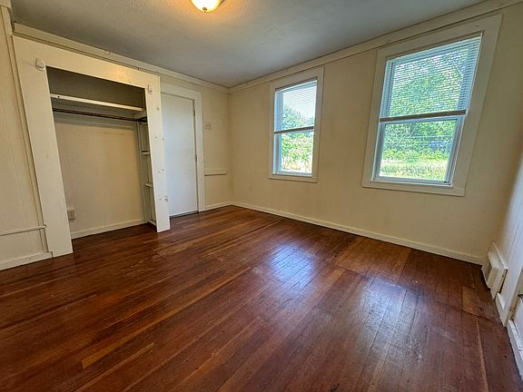 2nd image of 46 Old Amherst Rd #1