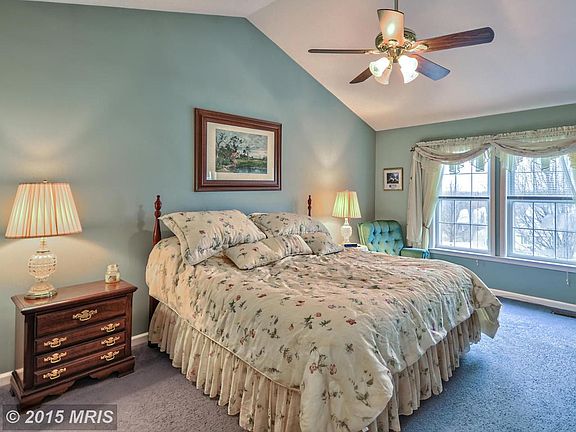 Large Master with Vaulted Ceiling