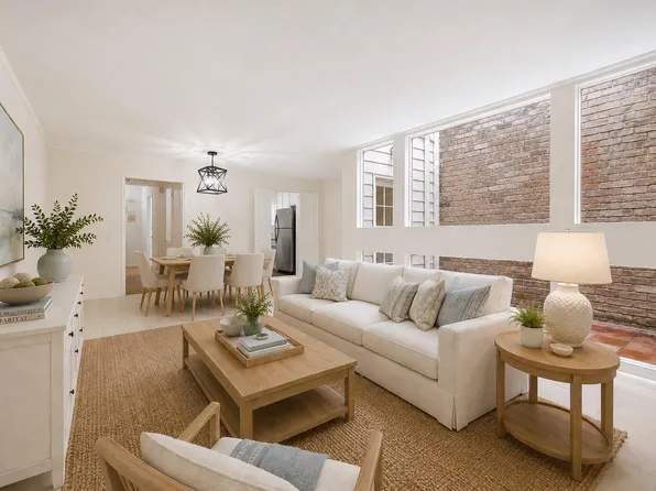 800 Country Place Dr Unit 1102, Houston, TX 77079