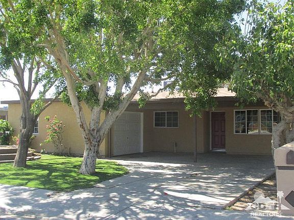 3rd image of 85535 Vineta Ln