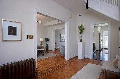 4 bed, 2875 sqft, $5,250 — Photo 3