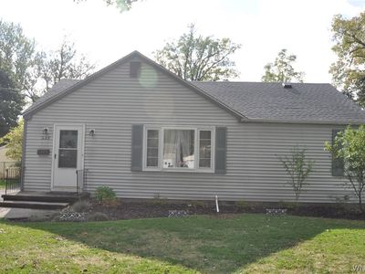 225 California Dr, Buffalo, NY, 14221