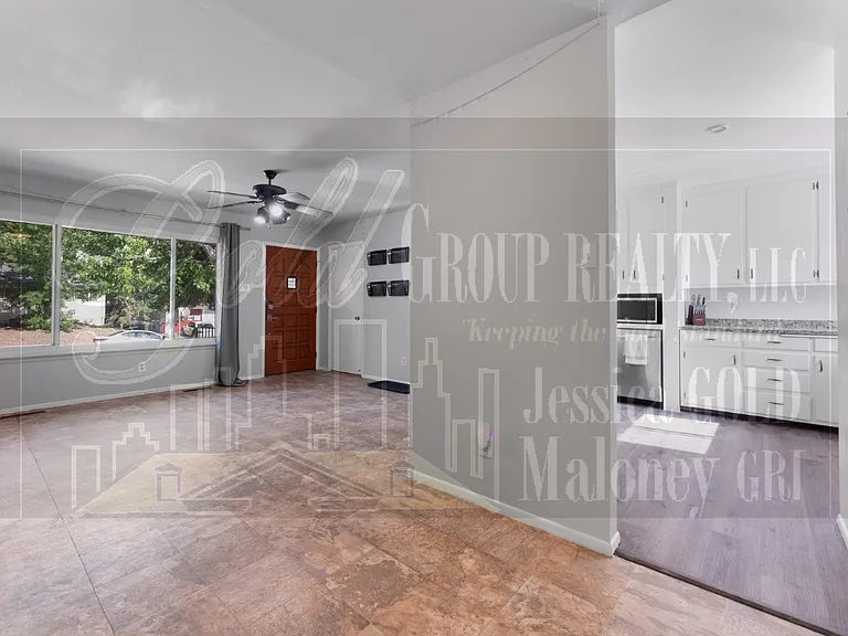 3712 Windsor Ave — Photo 3