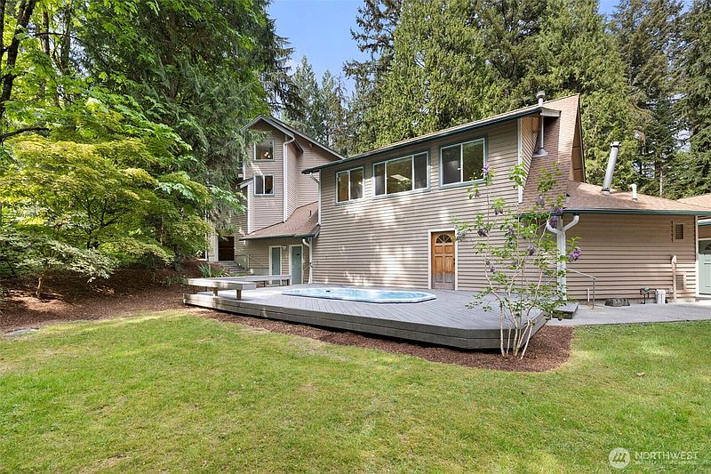 2nd image of 6618 196th Street SE