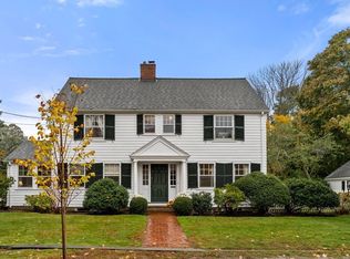 2 Tully Rd, Marblehead, MA 01945