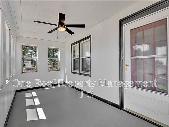 3rd image of 54 N Broadview Ave