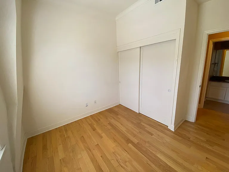 230 Bryant St #19 — Photo 7