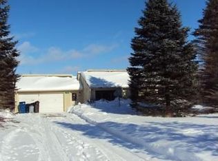 1039 E Saiko Rd, Hope, MI 48628