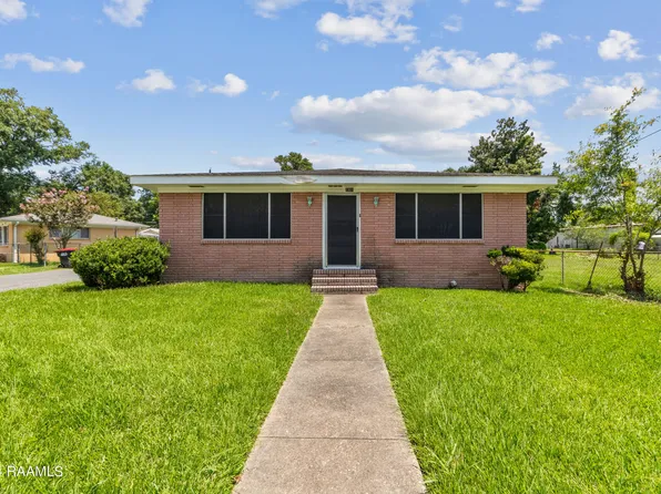 1901 E Simcoe St, Lafayette, LA 70501