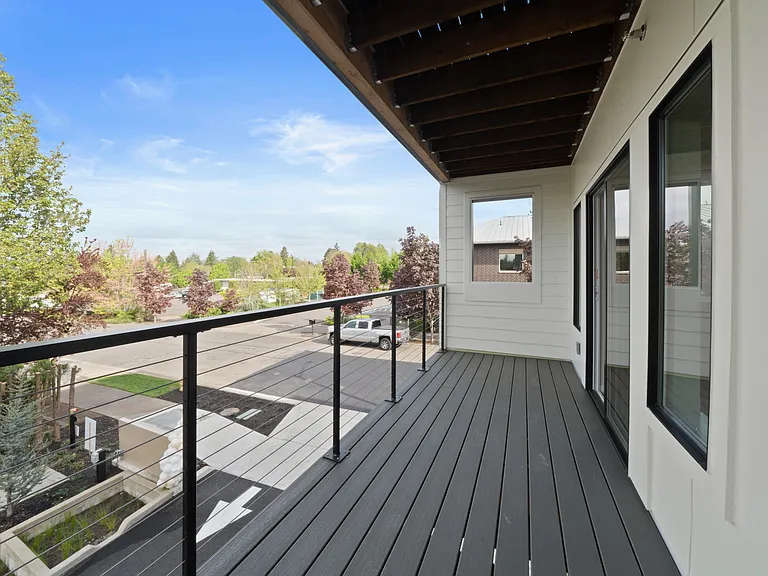 7044 SW Gonzaga St #304 — Photo 26